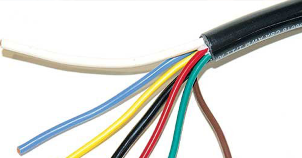 In the Dark About Trailer Lights | BoatUS