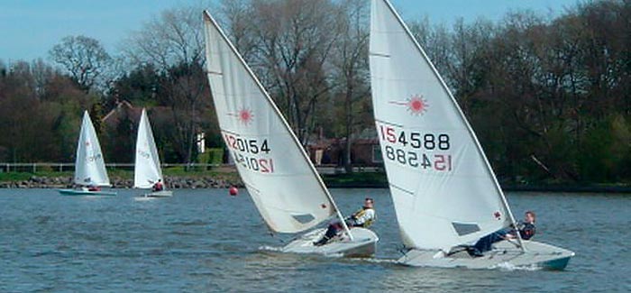 Sailing dinghies