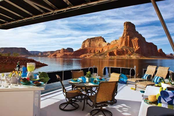 Houseboating on Lake Powell