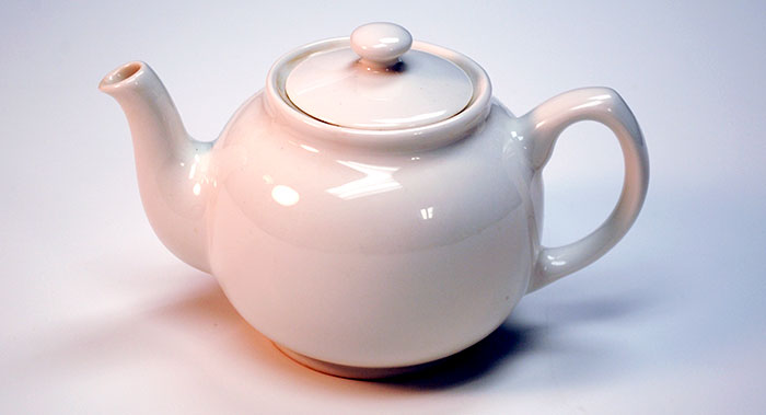 Tea pot
