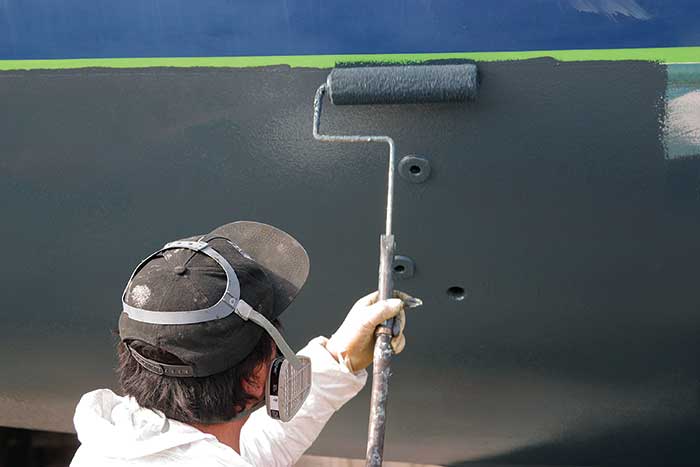 Painting boat hull