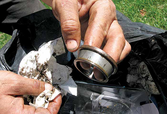 Removing grease from the inner bearing