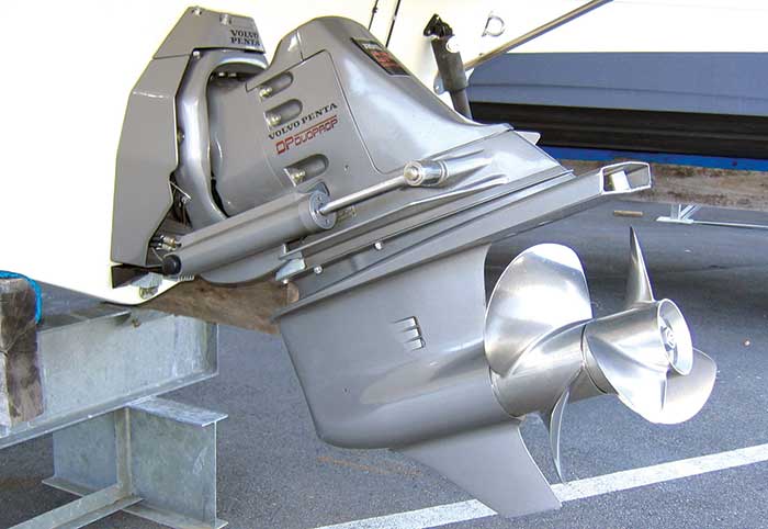 Volvo DP-3 sterndrive
