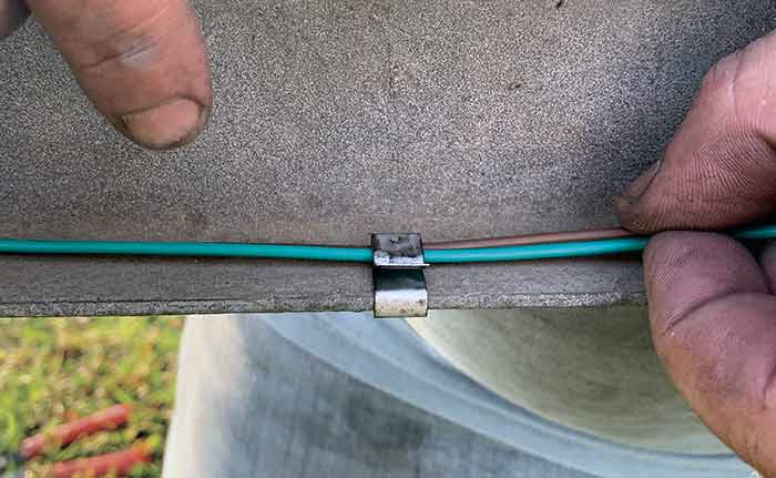 Protecting wiring with clip