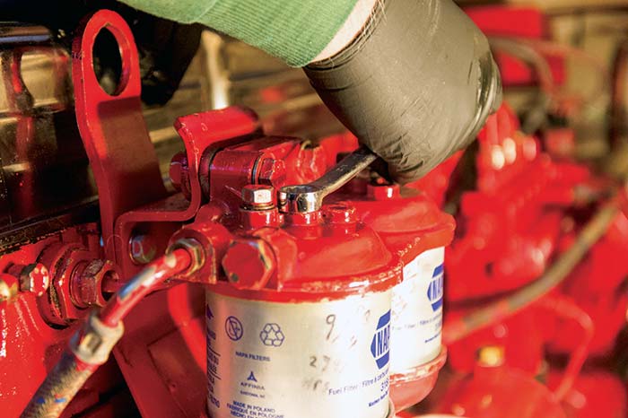 Changing diesel fuel filter