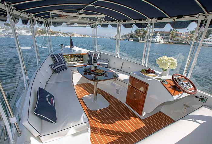 Duffy 22 Sun Cruiser interior