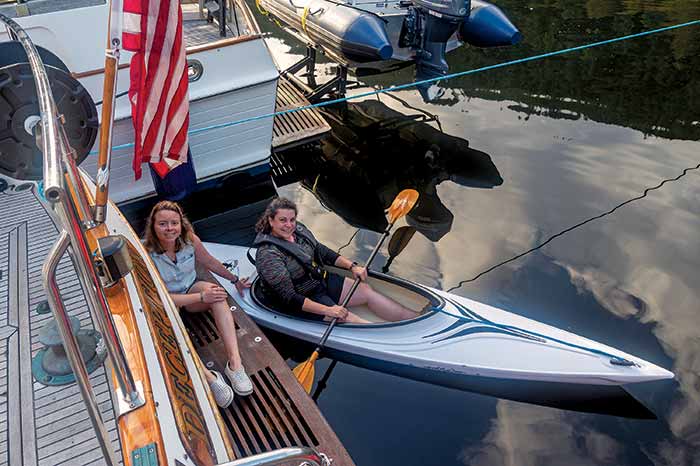 Stacey and Hannah kayaking