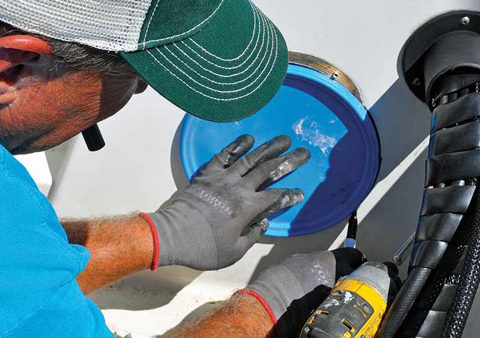 Using a bucket lid for a template