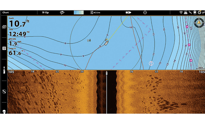 Fishfinder displaying the differences between clear returns of fish near and far.