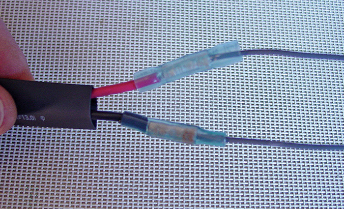 Marine-grade heat shrink connectors for solar panels