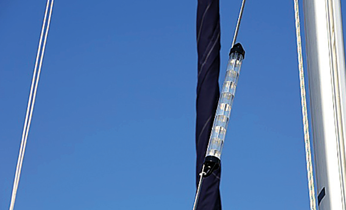Tube-shaped reflector on sail.