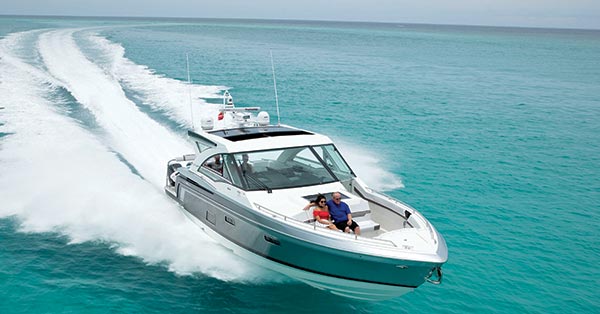 Big Love: New Boats Over 40 Feet | BoatUS